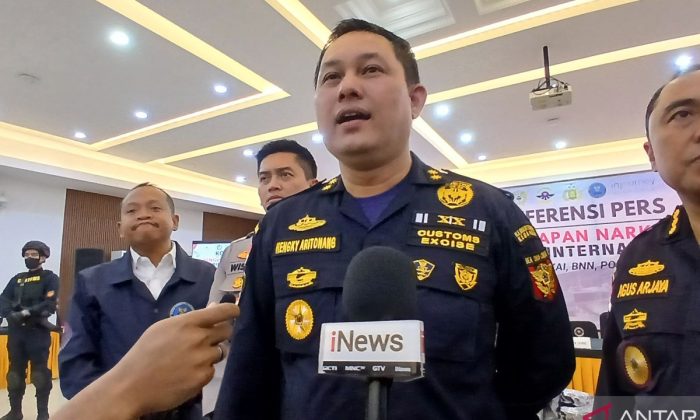 Bea dan Cukai tingkatkan pengawasan barang bawaan kru pesawat