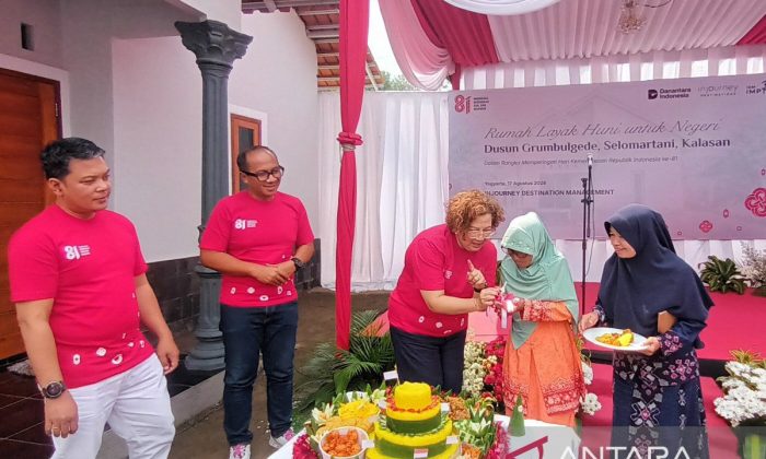 InJourney Destination Management resmikan bantuan rehabilitasi RTLH