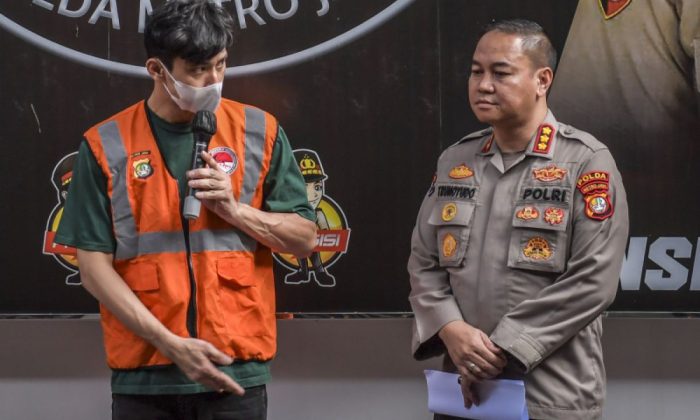 Polisi sita sabu dan alat hisap dalam penangkapan artis Revaldo