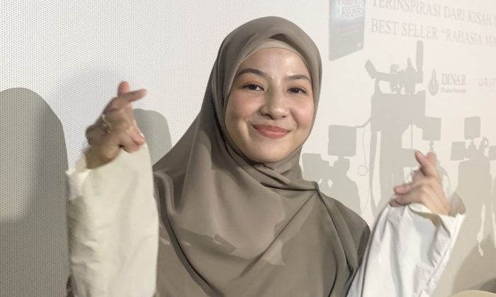 TERPOPULER: Natasha Rizky Ogah Ungkap Alasan Cerai, Fakta-fakta Ariel Tatum Ganti Nama