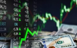 Wall Street Tertekan Konflik AS-Iran, Nasdaq Malah Menguat Jelang Laporan Nvidia