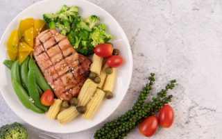 Ahli Gizi Ungkap 7 Menu Sehat dan Bergizi Cuma Rp20 Ribu, Lengkap dari Karbo Hingga Sayur!