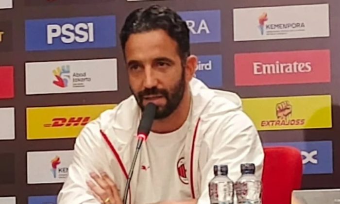 Kalah Telak dari Chelsea, Ruben Amorim Justru Terpukau dengan Fans AC Milan di Indonesia