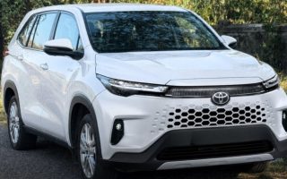 Wajahnya Makin Sporty, Begini Gambaran Toyota Innova Zenix Masa Depan