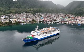 Pelni beri akses gratis pengiriman bantuan logistik korban gempa NTT