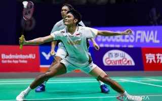 Fajar/Fikri bangkit dari tekanan untuk tembus perempat final