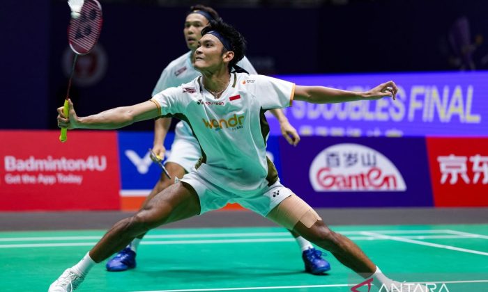 Fajar/Fikri bangkit dari tekanan untuk tembus perempat final