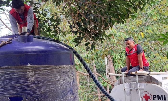 PMI DIY distribusikan air bersih 149.000 liter ke wilayah kekeringan