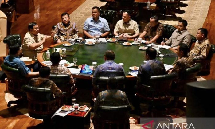 Minggu malam, Presiden ratas bahas karhutla dan bencana di NTT