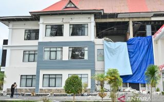 BNPB tempuh jalur laut kirim bantuan gempa NTT hingga Pulau Palue
