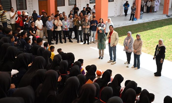 Menkeu tegaskan komitmen dukungan APBN untuk Sekolah Rakyat