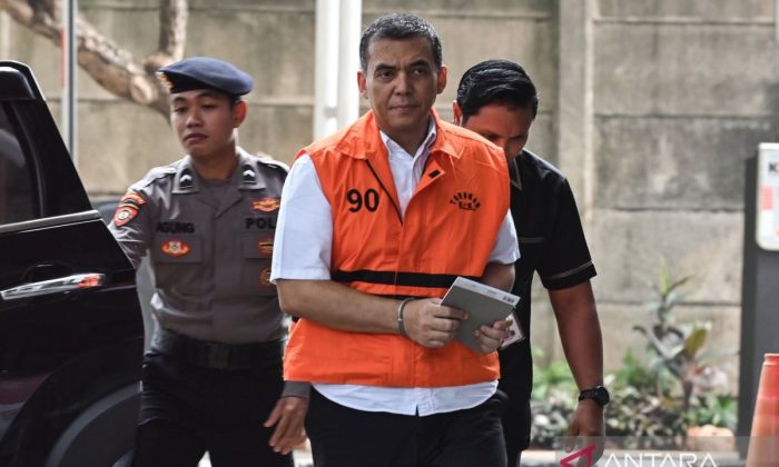 KPK geledah Kantor Imigrasi Jakarta Selatan terkait kasus Silmy Karim