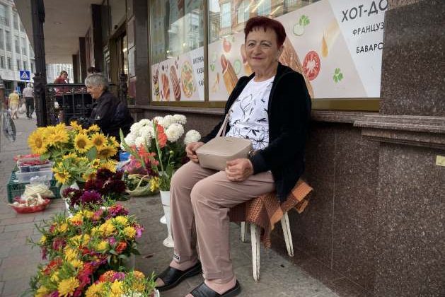 Retired in Ukraine: One Cheese, Two Chickens and a Dozen Eggs