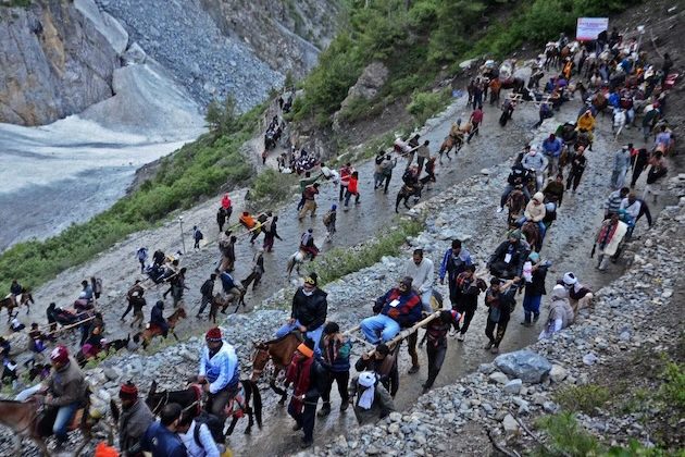 Climate Change Makes Sacred Ice Vanish in Kashmir, Locals Fear Loss of Livelihoods