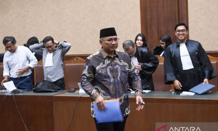 Hakim tolak pengalihan tahanan Yaqut menjadi tahanan rumah