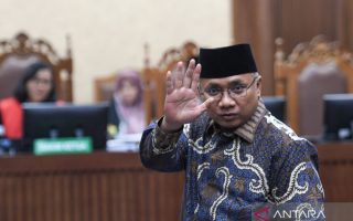 Eks Menag Yaqut minta dibebaskan dari dakwaan korupsi kuota haji