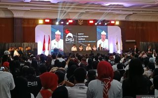 Pamer KTA di Bandung, Jokowi tegaskan masuk PSI sejak Oktober 2025
