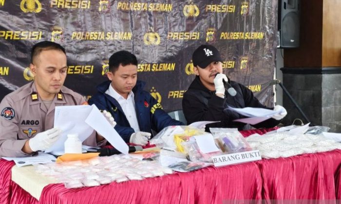 Polresta Sleman ringkus tiga pembuat dan pengedar tembakau sintetis