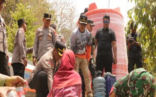 Forkopimda Kulon Progo salurkan air bersih ke perbukitan Menoreh
