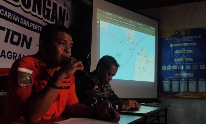 Tim SAR temukan empat benda saat pencarian di Selat Sunda
