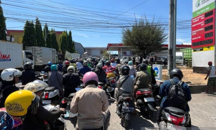 Sistem Ganjil Genap BBM subsidi mulai berlaku untuk kendalikan antrean