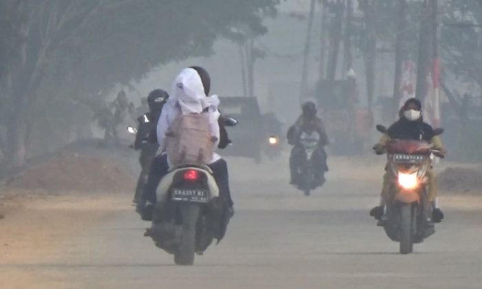 Kabut Asap Karhutla Kalimantan Makin Parah, Malaysia Tetapkan Status Darurat di Sarawak