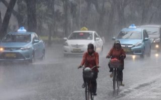 Hujan Intensitas Ringan hingga Disertai Petir Bakal Guyur Sejumlah Kota di Indonesia Hari Ini