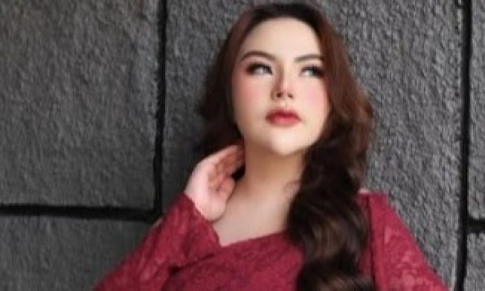 Update Lisa Mariana yang Dilaporkan Kasus Penipuan, Dewi Wulan: Selangkah Lagi Kau ke Penjara!