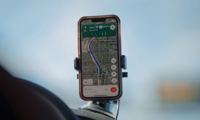 5 HP Tahan Air Hujan untuk Ojek Online, Fitur Canggih dan Harga Terjangkau