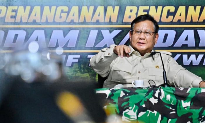 Prabowo Larang Masyarakat Dekati Kawasan Gunung Anak Krakatau