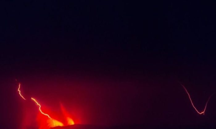 Bandara Soetta Ditutup Sementara Terdampak Erupsi Gunung Anak Krakatau, Belasan Penerbangan Dibatalkan