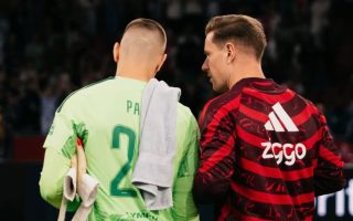 Maarten Paes Kehilangan Tempat, Erick Thohir Titip Pesan ke Bos Ajax