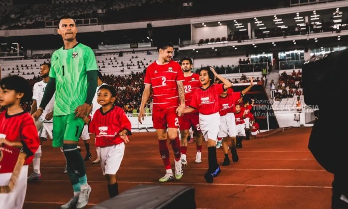 Terpopuler: Timnas Indonesia Merosot di Rangking FIFA, Pengakuan Jujur Pelatih Singapura
