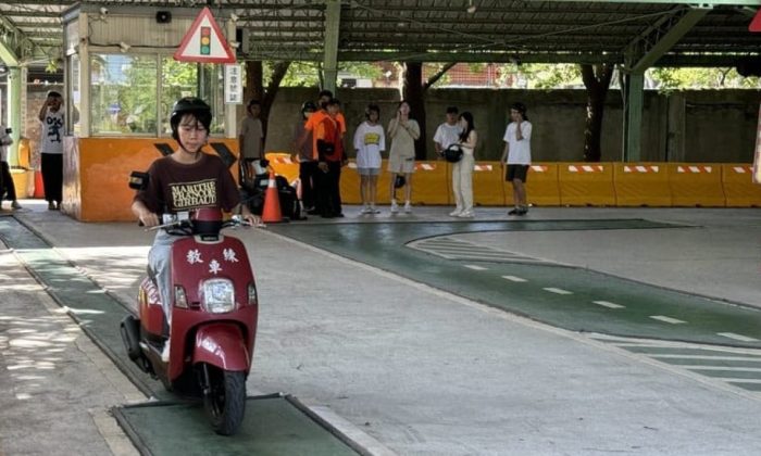 Baru Mau Bikin SIM Motor, Malah Disuruh Sekolah Lagi 15 Jam