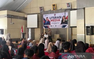 Jogjajateng.com beri literasi media mahasiswa UHO Kendari hadapi era digital