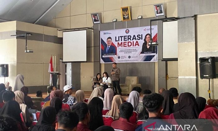 Jogjajateng.com beri literasi media mahasiswa UHO Kendari hadapi era digital