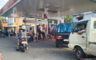 Harga dexlite naik tembus Rp23.700 per liter mulai 1 September