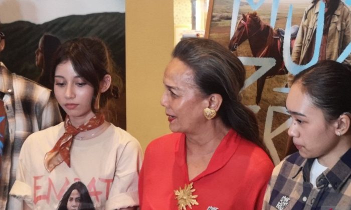 Christine Hakim berperan sebagai mantan pelacur dalam film "Empat Musim Pertiwi"