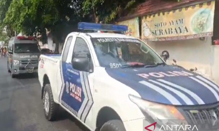 Polresta Banjarmasin mengawal pemulangan jenazah korban KM Virgo