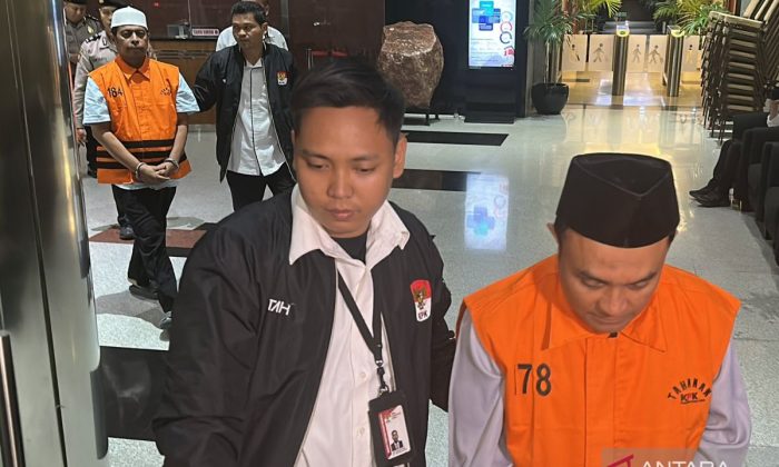 KPK sebut berkas empat tersangka penyuap Anwar Sadad lengkap