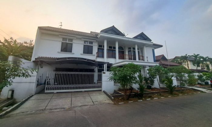 KPK geledah rumah Dirjen ATR/BPN Lampri usai dari Summarecon