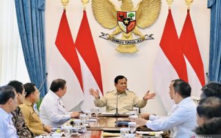 Prabowo minta tiap warga miliki rekening tingkatkan inklusi keuangan