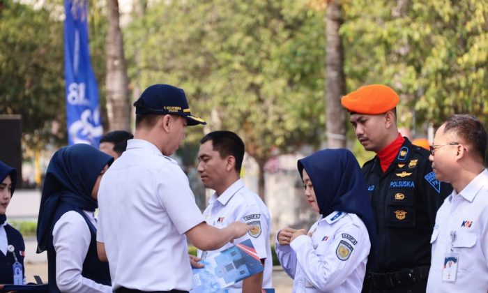 HUT ke-81 KAI, Daop 6 Yogyakarta gelar upacara dan berikan penghargaan bagi pegawai berdedikasi