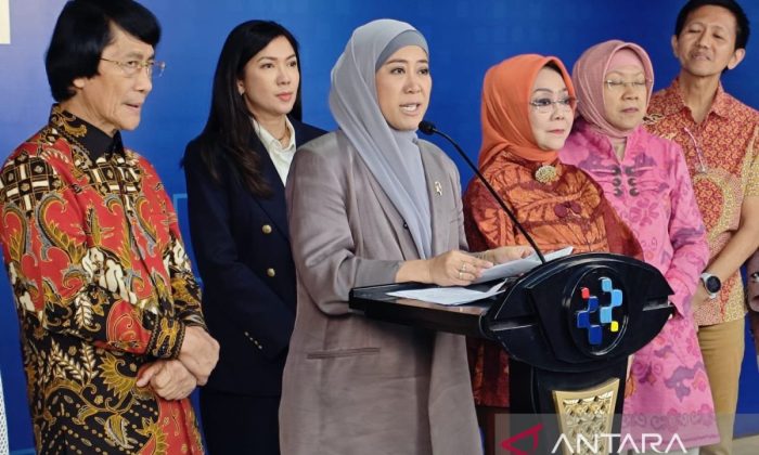 Menkomdigi: TikTok nonaktifkan 9 juta akun anak, Meta 184 ribu akun