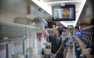 Daop 6 imbau penumpang datang awal ke Stasiun Yogyakarta-Lempuyangan