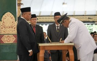 Bupati Sleman minta lima lurah hasil PAW berdayakan warga