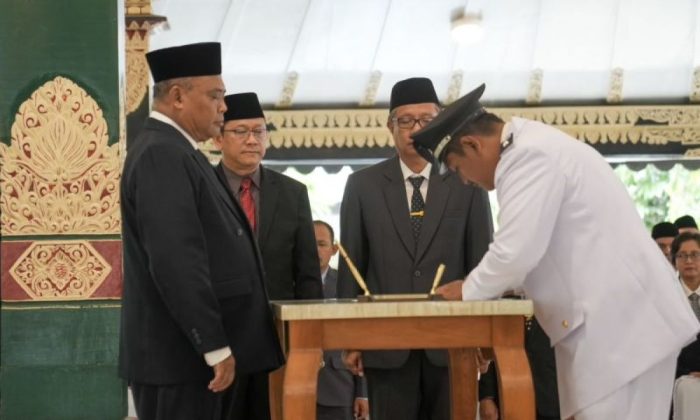 Bupati Sleman minta lima lurah hasil PAW berdayakan warga