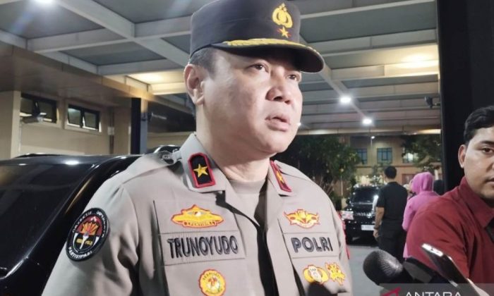 Kapolri lantik dan sertijab 27 pejabat dan kapolda baru