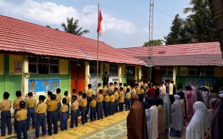 Siswa SD dan warga Bantul salat Istisqa akibat krisis air bersih