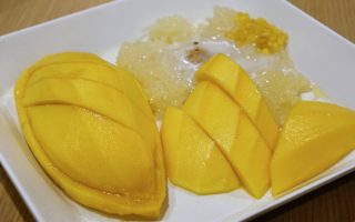 Chef Reynold Poernomo Sulap Mango Sticky Rice Jadi Danish, Gimana Rasanya?